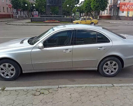 Сірий Мерседес Е-Клас, об'ємом двигуна 2.15 л та пробігом 318 тис. км за 8700 $, фото 1 на Automoto.ua