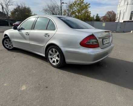 Серый Мерседес Е-Класс, объемом двигателя 1.8 л и пробегом 261 тыс. км за 6500 $, фото 5 на Automoto.ua