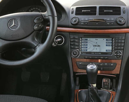 Сірий Мерседес Е-Клас, об'ємом двигуна 2.99 л та пробігом 526 тис. км за 7050 $, фото 16 на Automoto.ua