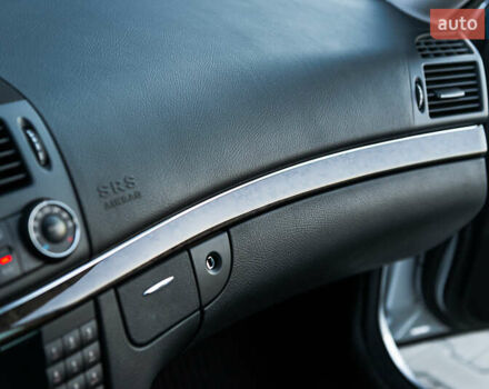 Мерседес Е-Клас 2006 у Мукачеве на Automoto.ua Сірий Мерседес Е-Клас, об'ємом двигуна 1.8 л та пробігом 79 тис. км за 25500 $, фото 35 на Automoto.ua