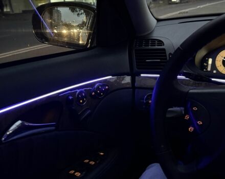 Сірий Мерседес Е-Клас, об'ємом двигуна 3 л та пробігом 300 тис. км за 9500 $, фото 9 на Automoto.ua