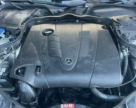 Мерседес Е-Клас 2006 у Львові на Automoto.ua Сірий Мерседес Е-Клас, об'ємом двигуна 2.2 л та пробігом 360 тис. км за 9499 $, фото 17 на Automoto.ua