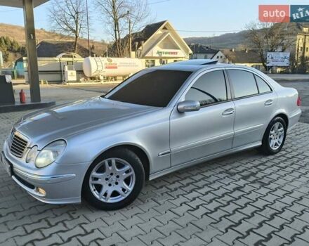 Серый Мерседес Е-Класс, объемом двигателя 3 л и пробегом 440 тыс. км за 7850 $, фото 3 на Automoto.ua