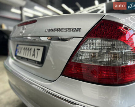 Серый Мерседес Е-Класс, объемом двигателя 1.8 л и пробегом 78 тыс. км за 14200 $, фото 15 на Automoto.ua