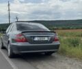 Сірий Мерседес Е-Клас, об'ємом двигуна 2.1 л та пробігом 270 тис. км за 11900 $, фото 2 на Automoto.ua