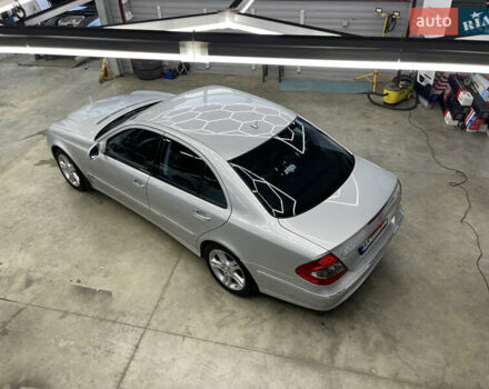 Серый Мерседес Е-Класс, объемом двигателя 1.8 л и пробегом 78 тыс. км за 14200 $, фото 33 на Automoto.ua