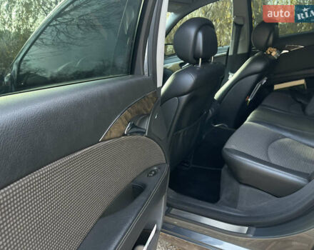 Сірий Мерседес Е-Клас, об'ємом двигуна 2.99 л та пробігом 295 тис. км за 9400 $, фото 19 на Automoto.ua