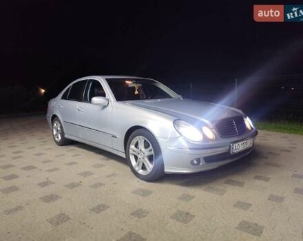 Сірий Мерседес Е-Клас, об'ємом двигуна 3 л та пробігом 420 тис. км за 8200 $, фото 26 на Automoto.ua