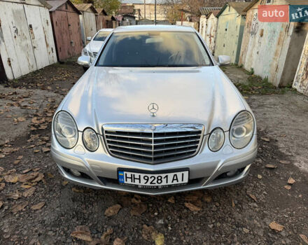 Сірий Мерседес Е-Клас, об'ємом двигуна 1.8 л та пробігом 240 тис. км за 9700 $, фото 5 на Automoto.ua