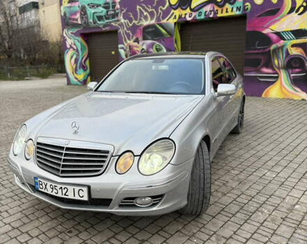 Сірий Мерседес Е-Клас, об'ємом двигуна 2.15 л та пробігом 325 тис. км за 7500 $, фото 1 на Automoto.ua