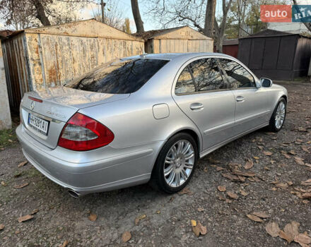Сірий Мерседес Е-Клас, об'ємом двигуна 1.8 л та пробігом 240 тис. км за 9700 $, фото 15 на Automoto.ua