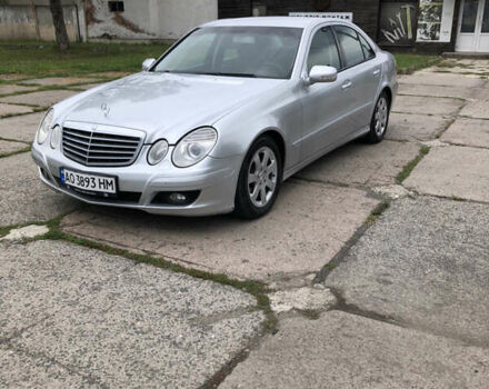 Сірий Мерседес Е-Клас, об'ємом двигуна 2.99 л та пробігом 524 тис. км за 7400 $, фото 2 на Automoto.ua