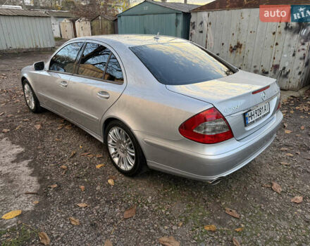 Сірий Мерседес Е-Клас, об'ємом двигуна 1.8 л та пробігом 240 тис. км за 9700 $, фото 20 на Automoto.ua