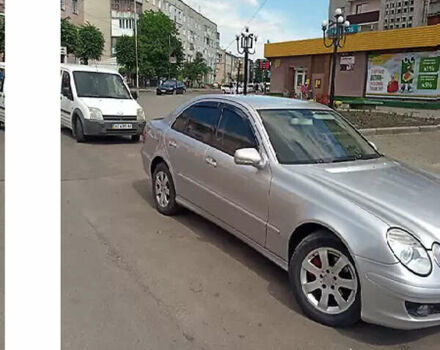 Сірий Мерседес Е-Клас, об'ємом двигуна 2.15 л та пробігом 318 тис. км за 8700 $, фото 7 на Automoto.ua