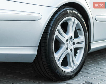 Мерседес Е-Клас 2006 у Мукачеве на Automoto.ua Сірий Мерседес Е-Клас, об'ємом двигуна 1.8 л та пробігом 79 тис. км за 25500 $, фото 18 на Automoto.ua