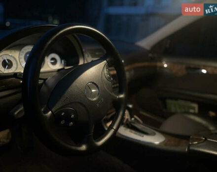 Сірий Мерседес Е-Клас, об'ємом двигуна 3 л та пробігом 296 тис. км за 8500 $, фото 15 на Automoto.ua