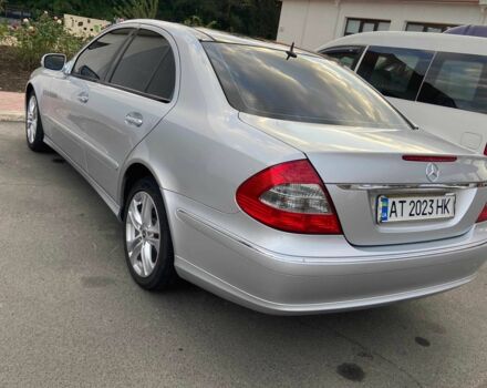 Сірий Мерседес Е-Клас, об'ємом двигуна 3 л та пробігом 266 тис. км за 10900 $, фото 2 на Automoto.ua