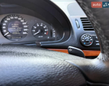 Сірий Мерседес Е-Клас, об'ємом двигуна 1.8 л та пробігом 240 тис. км за 9000 $, фото 43 на Automoto.ua