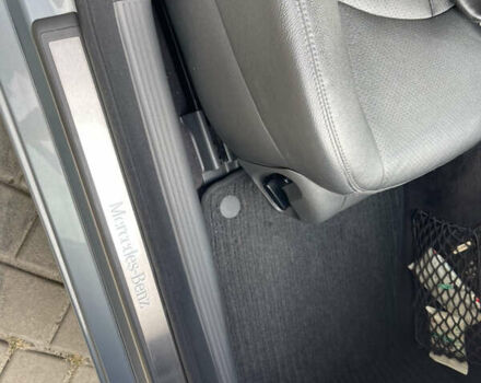 Сірий Мерседес Е-Клас, об'ємом двигуна 2.2 л та пробігом 263 тис. км за 9999 $, фото 19 на Automoto.ua