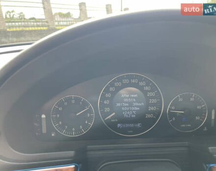 Сірий Мерседес Е-Клас, об'ємом двигуна 2.2 л та пробігом 263 тис. км за 9999 $, фото 24 на Automoto.ua