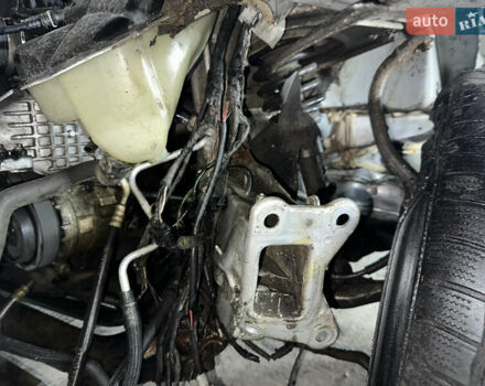 Сірий Мерседес Е-Клас, об'ємом двигуна 1.8 л та пробігом 373 тис. км за 2700 $, фото 17 на Automoto.ua