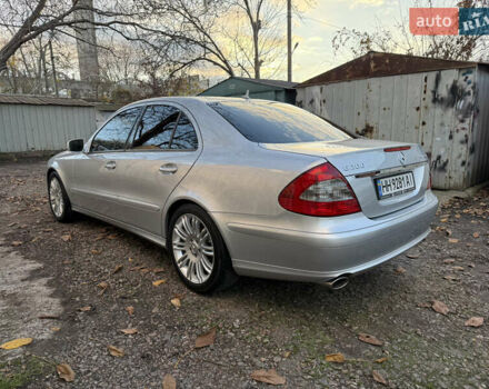 Сірий Мерседес Е-Клас, об'ємом двигуна 1.8 л та пробігом 240 тис. км за 9700 $, фото 23 на Automoto.ua