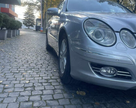 Мерседес Е-Клас 2006 у Львові на Automoto.ua Сірий Мерседес Е-Клас, об'ємом двигуна 2.2 л та пробігом 360 тис. км за 9499 $, фото 3 на Automoto.ua