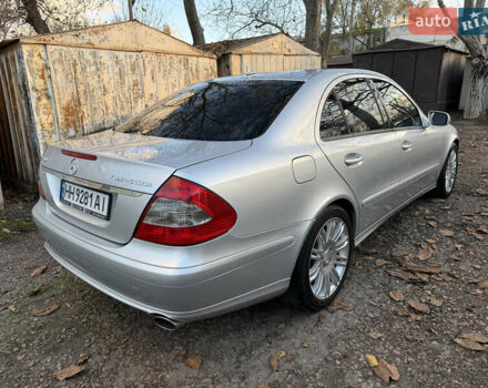 Сірий Мерседес Е-Клас, об'ємом двигуна 1.8 л та пробігом 240 тис. км за 9700 $, фото 16 на Automoto.ua