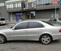 Сірий Мерседес Е-Клас, об'ємом двигуна 3.5 л та пробігом 290 тис. км за 3000 $, фото 1 на Automoto.ua