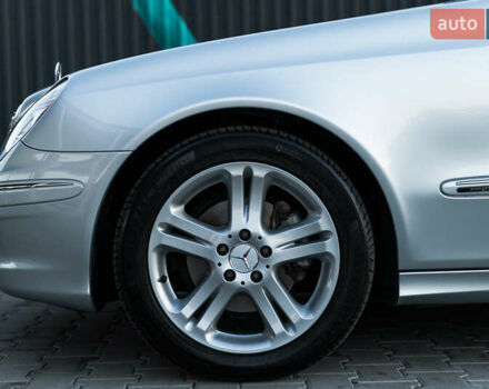 Мерседес Е-Клас 2006 у Мукачеве на Automoto.ua Сірий Мерседес Е-Клас, об'ємом двигуна 1.8 л та пробігом 79 тис. км за 25500 $, фото 23 на Automoto.ua