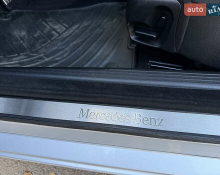 Сірий Мерседес Е-Клас, об'ємом двигуна 1.8 л та пробігом 240 тис. км за 9000 $, фото 52 на Automoto.ua