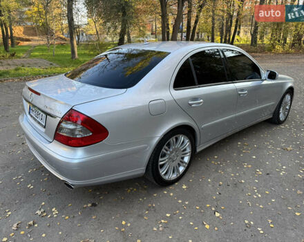 Сірий Мерседес Е-Клас, об'ємом двигуна 1.8 л та пробігом 240 тис. км за 9000 $, фото 19 на Automoto.ua