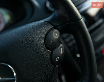 Мерседес Е-Клас 2006 у Мукачеве на Automoto.ua Сірий Мерседес Е-Клас, об'ємом двигуна 1.8 л та пробігом 79 тис. км за 25500 $, фото 28 на Automoto.ua