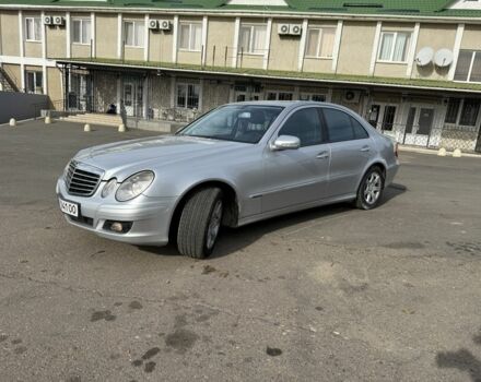 Серый Мерседес Е-Класс, объемом двигателя 1.8 л и пробегом 261 тыс. км за 6500 $, фото 6 на Automoto.ua