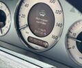 Серый Мерседес Е-Класс, объемом двигателя 3 л и пробегом 250 тыс. км за 3750 $, фото 5 на Automoto.ua