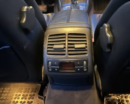 Сірий Мерседес Е-Клас, об'ємом двигуна 2.7 л та пробігом 327 тис. км за 4150 $, фото 14 на Automoto.ua