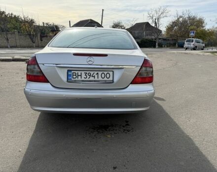 Серый Мерседес Е-Класс, объемом двигателя 1.8 л и пробегом 261 тыс. км за 6500 $, фото 2 на Automoto.ua