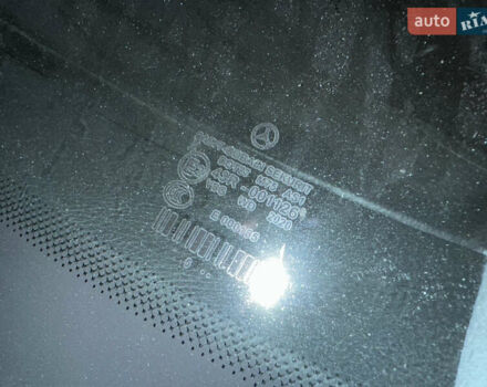 Сірий Мерседес Е-Клас, об'ємом двигуна 1.8 л та пробігом 373 тис. км за 2950 $, фото 19 на Automoto.ua