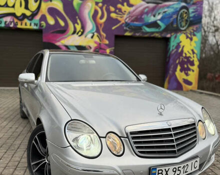 Сірий Мерседес Е-Клас, об'ємом двигуна 2.15 л та пробігом 325 тис. км за 7500 $, фото 9 на Automoto.ua