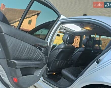 Серый Мерседес Е-Класс, объемом двигателя 3 л и пробегом 440 тыс. км за 7850 $, фото 18 на Automoto.ua