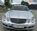 Сірий Мерседес Е-Клас, об'ємом двигуна 1.8 л та пробігом 325 тис. км за 10000 $, фото 1 на Automoto.ua