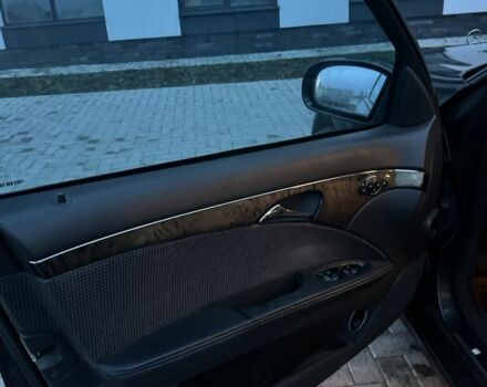 Сірий Мерседес Е-Клас, об'ємом двигуна 2.7 л та пробігом 327 тис. км за 4150 $, фото 11 на Automoto.ua