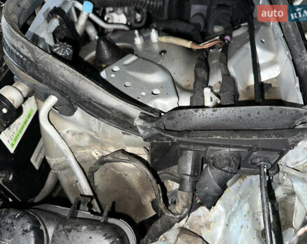 Сірий Мерседес Е-Клас, об'ємом двигуна 1.8 л та пробігом 373 тис. км за 2700 $, фото 19 на Automoto.ua