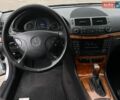 Серый Мерседес Е-Класс, объемом двигателя 1.8 л и пробегом 236 тыс. км за 7350 $, фото 92 на Automoto.ua