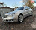 Сірий Мерседес Е-Клас, об'ємом двигуна 1.8 л та пробігом 240 тис. км за 9700 $, фото 1 на Automoto.ua