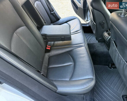 Сірий Мерседес Е-Клас, об'ємом двигуна 1.8 л та пробігом 240 тис. км за 9000 $, фото 68 на Automoto.ua