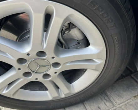 Сірий Мерседес Е-Клас, об'ємом двигуна 2.2 л та пробігом 263 тис. км за 9999 $, фото 12 на Automoto.ua