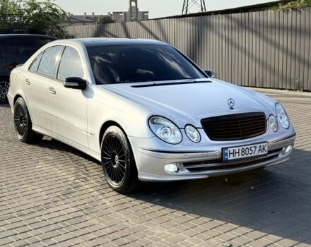 Сірий Мерседес Е-Клас, об'ємом двигуна 3 л та пробігом 300 тис. км за 9500 $, фото 5 на Automoto.ua