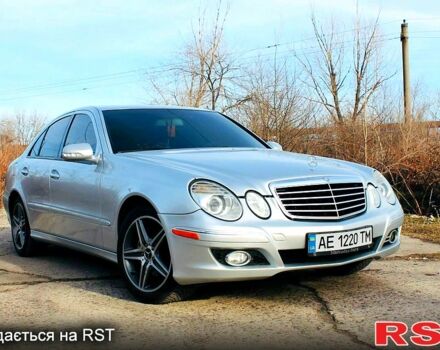 Сірий Мерседес Е-Клас, об'ємом двигуна 3.5 л та пробігом 255 тис. км за 8500 $, фото 2 на Automoto.ua
