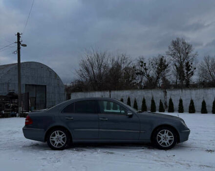 Сірий Мерседес Е-Клас, об'ємом двигуна 2.2 л та пробігом 358 тис. км за 7500 $, фото 4 на Automoto.ua